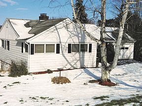 2nd image of 76 Maple Ave