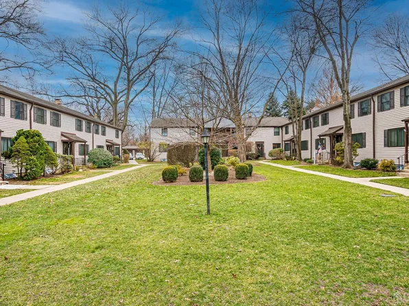 197 Newman St, Metuchen, NJ 08840