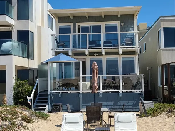 35A Surfside Ave, Seal Beach, CA 90743