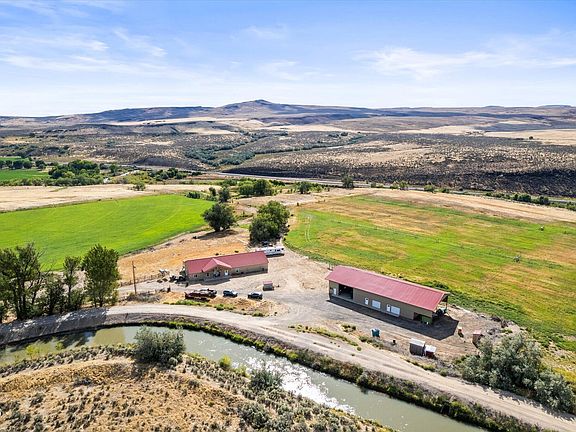 4th image of 3099 Little Valley Rd