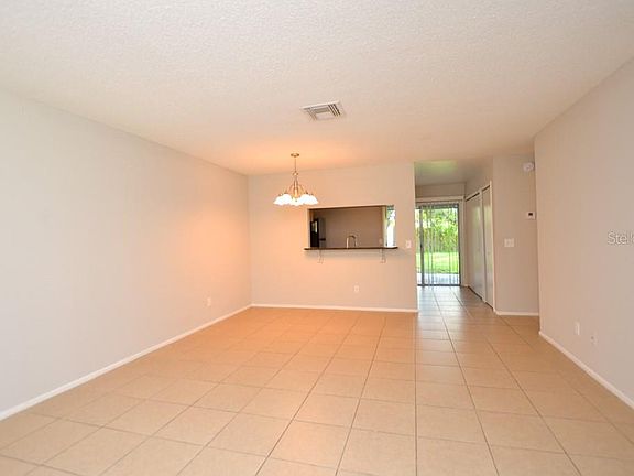 5th image of 7610 Golden Glenn Dr
