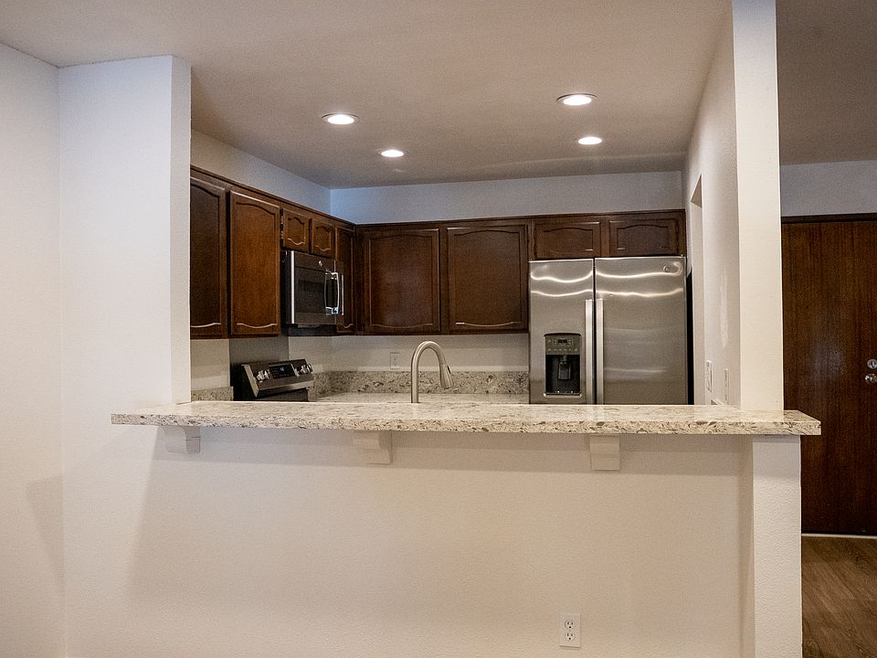 Kitchen open window bar at living room