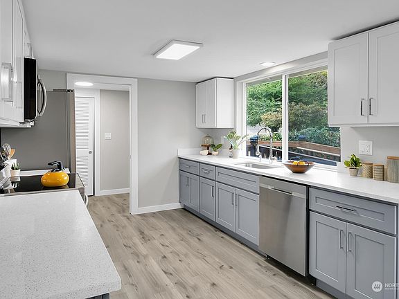 5th image of 7706 45th Street Ct W