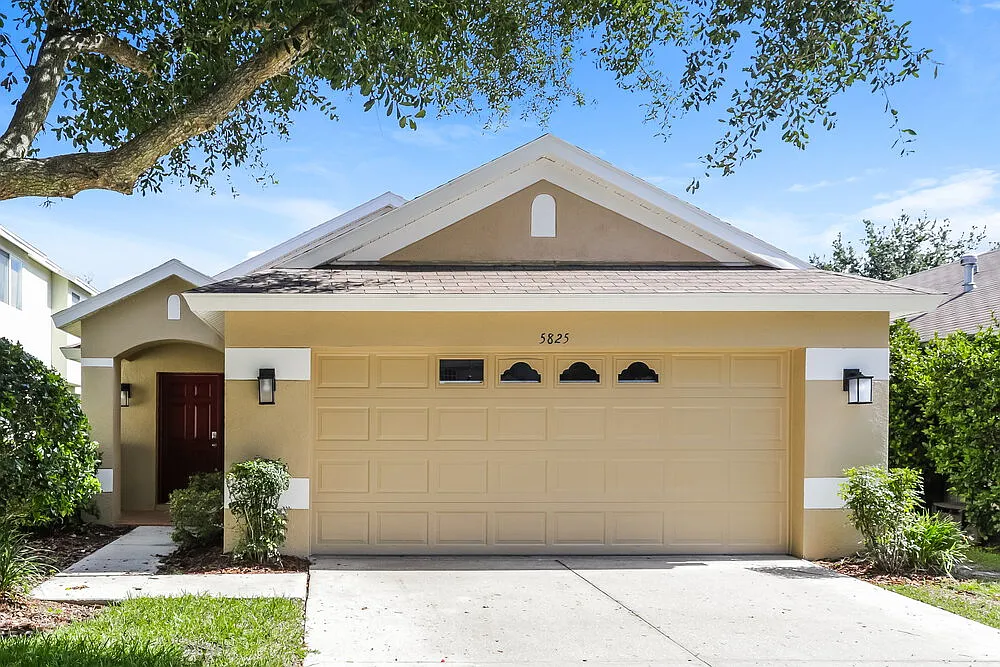 3 bed, 2.0 bath, 1335 sqft, $6,225 — Photo 1