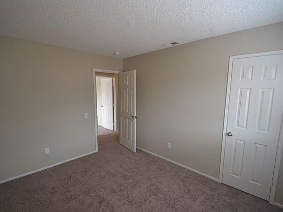 4th image of 2583 W Lassen Ct