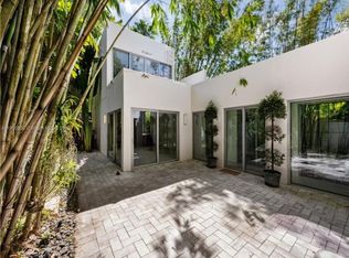 2205 Overbrook St, Miami, FL 33133