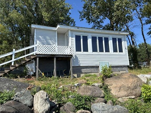 3rd image of 1187 Hathaway Point Road