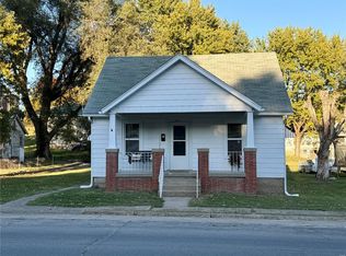 511 N 7th St, Louisiana, MO