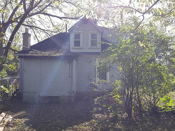 4th image of 1616 Walsh Ave