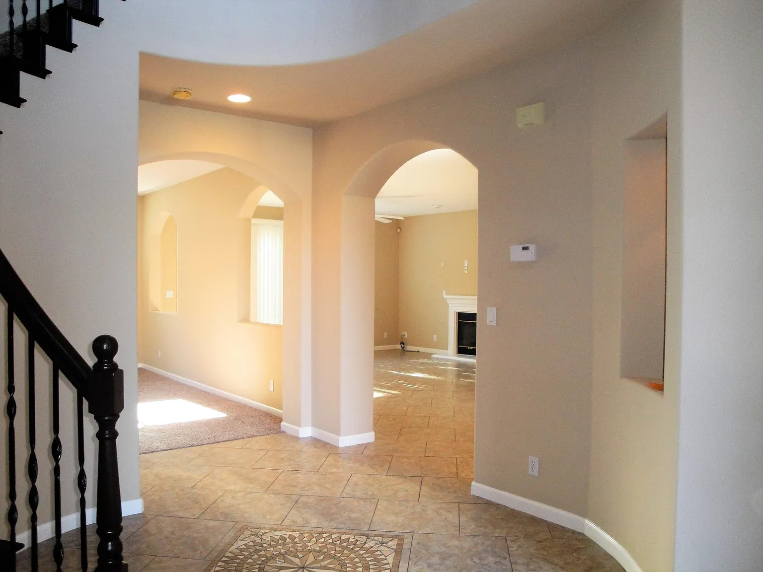 5 bed, 3.5 bath, 3150 sqft, $3,595 — Photo 4