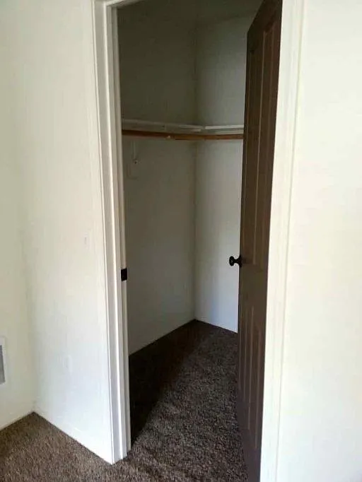 3 bed, 2.5 bath, 1250 sqft, $1,999 — Photo 3