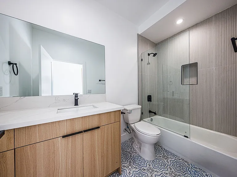 1063 S. Corning St. — Photo 10