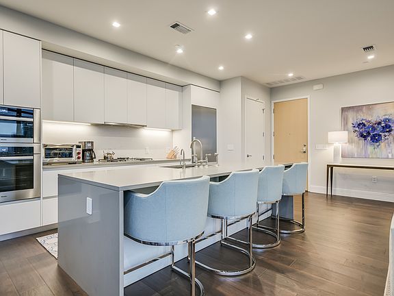 5th image of 501 West Ave #3701