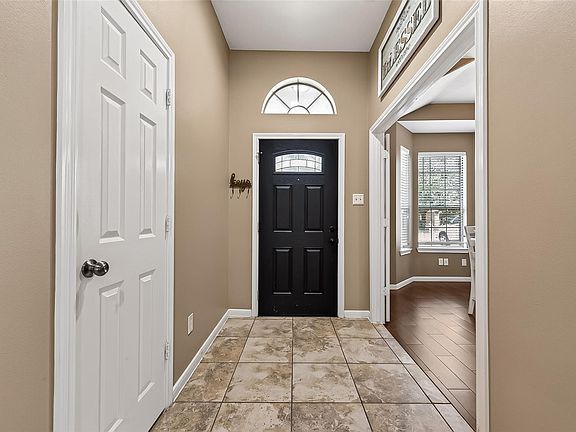 4th image of 15827 Parmley Creek Ct