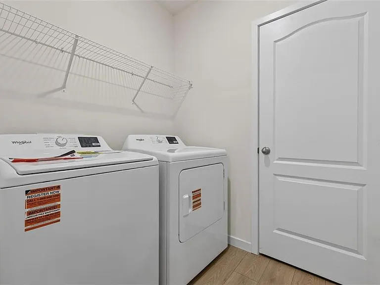 2893 House Finch Rd #A — Photo 34