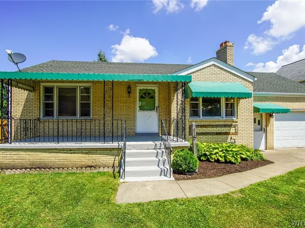 16 Gierlach St, Sloan, NY 14212