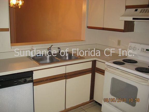 3rd image of 109 Silver Park Cir