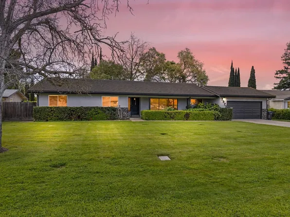 2972 Country Club Blvd, Stockton, CA 95204