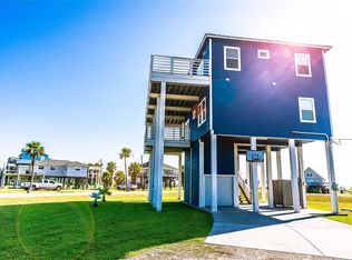 13003 Buccaneer Pkwy, Freeport, TX 77541