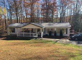 286 Hickory Grove Church Rd, Mount Nebo, WV 26679