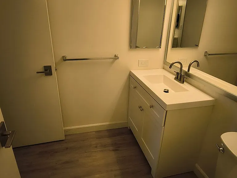 6363 Christie Ave #324 — Photo 29