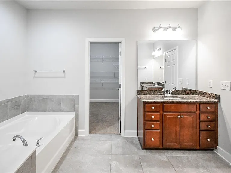 123 Barkley Ln — Photo 29