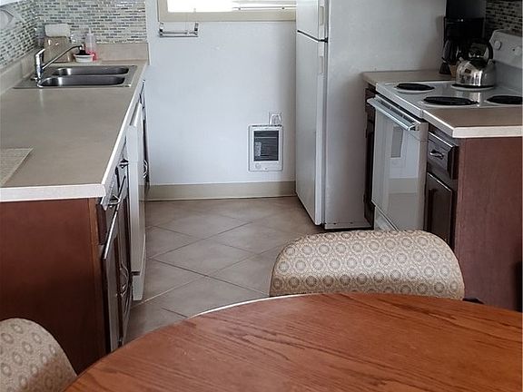 5th image of 210 26th St NW #205/6