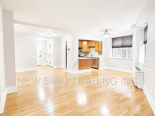 116-11 Curzon Rd #3B Photo 1 116-11 Curzon Rd #3B Photo 1