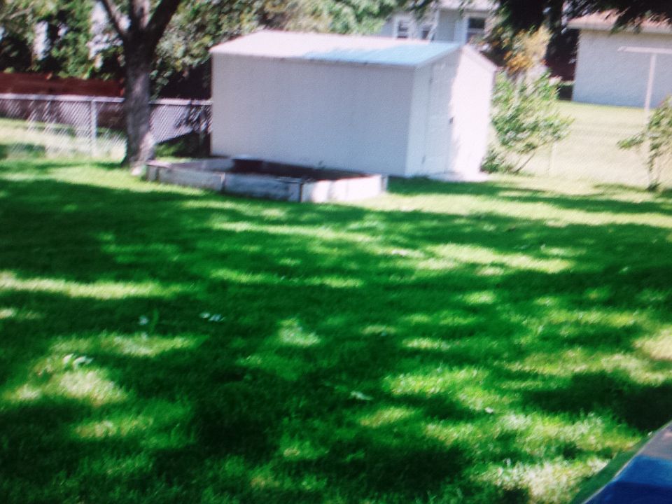 1st image of 150 Roselawn Ave E