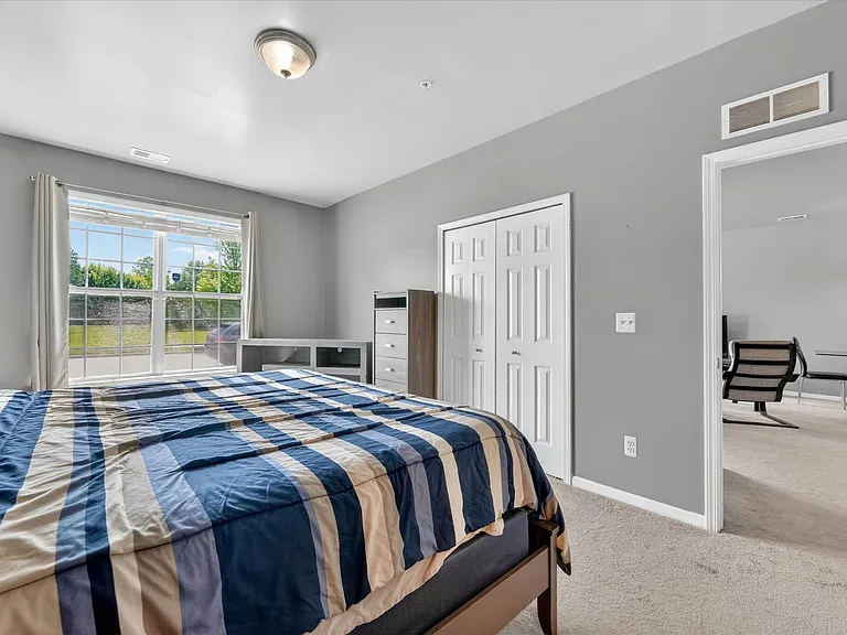 23668 Northstone Village Dr — Photo 19