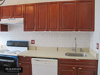 Rented by ZealEstate Group Inc