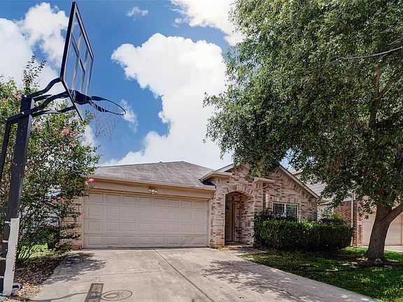 2nd image of 19514 Otter Trail Ct