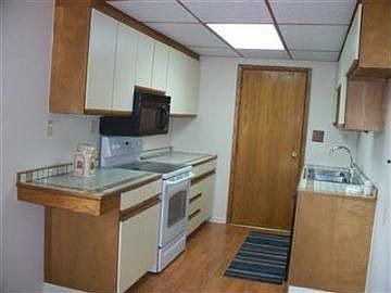 3rd image of 326 Prentice Dr