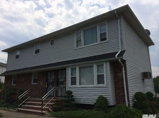 48 Cherry Ln, Carle Place, NY 11514