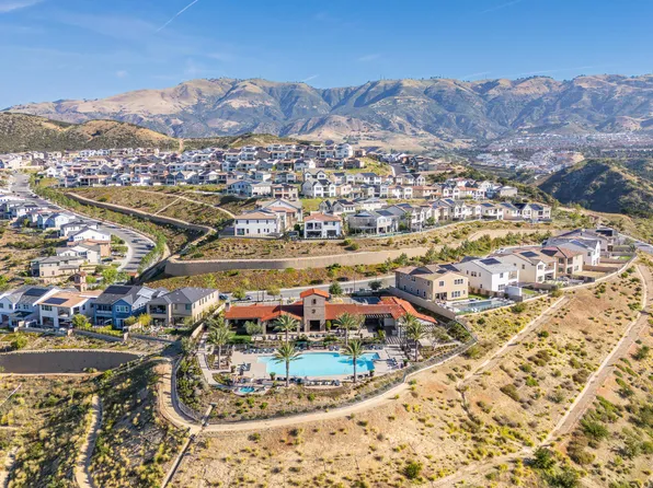 21242 W Wild Flower Way, Chatsworth, CA 91311