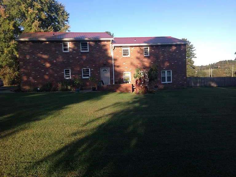 1222 Bailey Farm Rd #2 — Photo 5