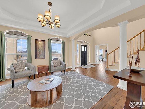 3rd image of 63 Lakeview Cir