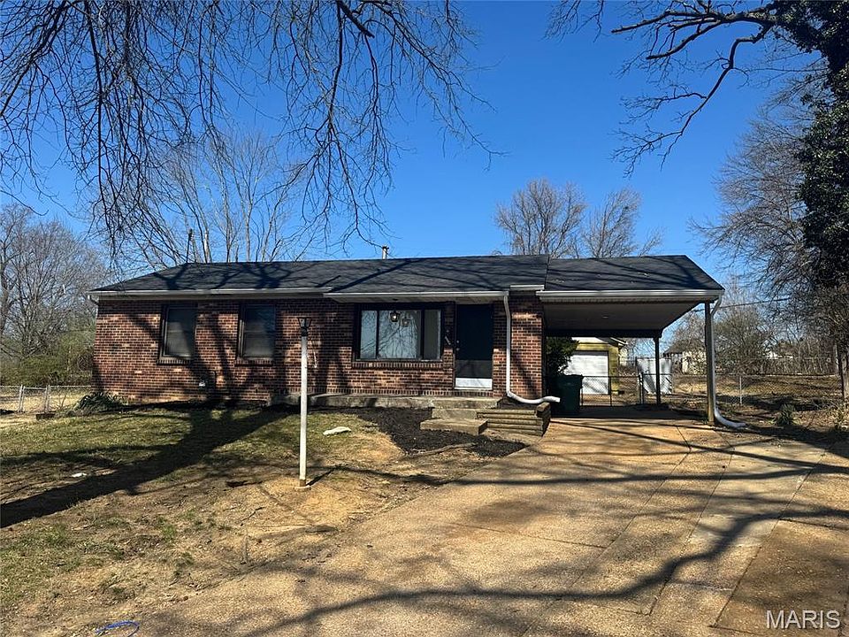 1st image of 1719 Newhall Ct