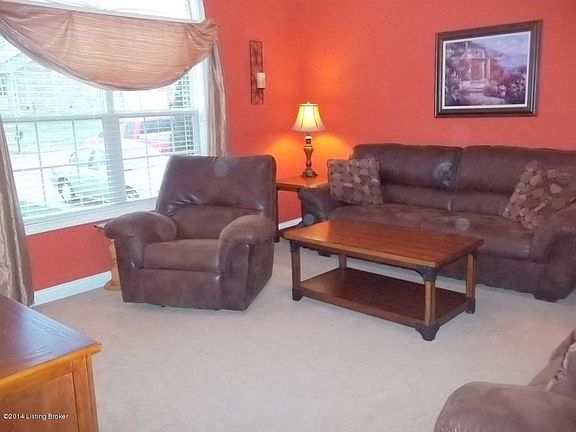 4th image of 740 Heritage Way