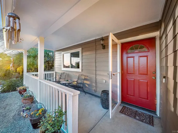 11111 San Antonio Way, Valley Center, CA 92082