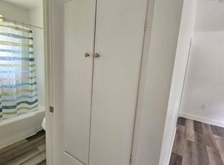 704 E St APT 2, Washougal, WA 98671