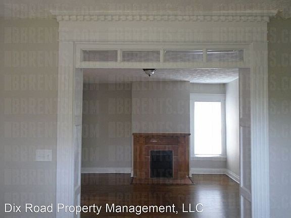 5th image of 3515 Evanston Ave