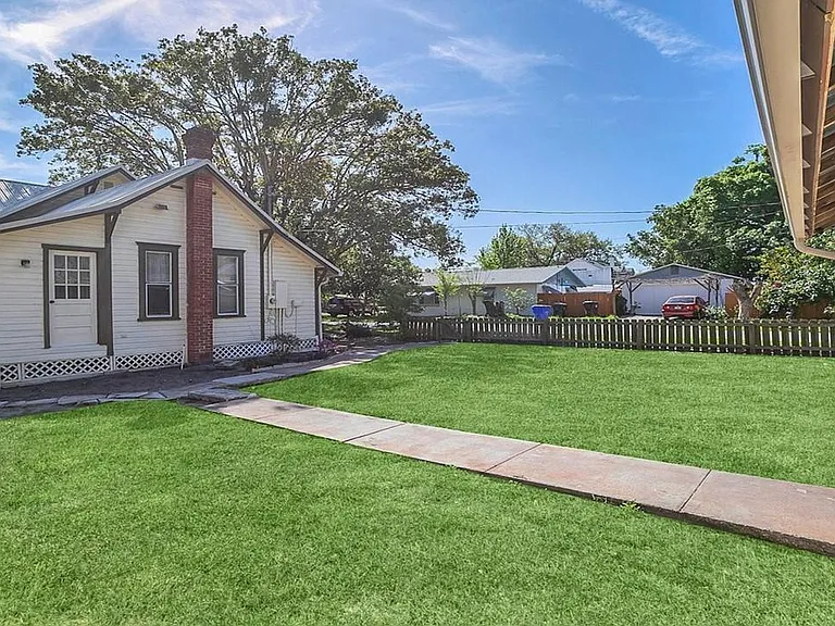 724 Pennsylvania Ave — Photo 14