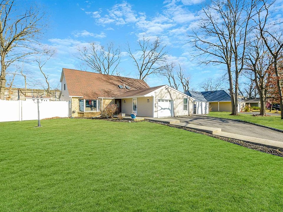243 Sunflower Lane, Islandia, NY 11749 Zillow