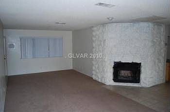 3rd image of 1005 Palmhurst Dr