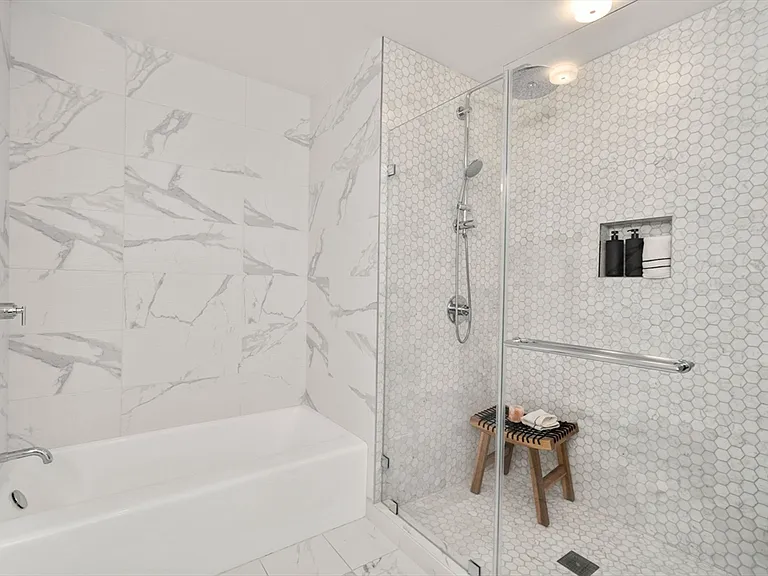 300 Pier 4 Blvd #6D — Photo 17