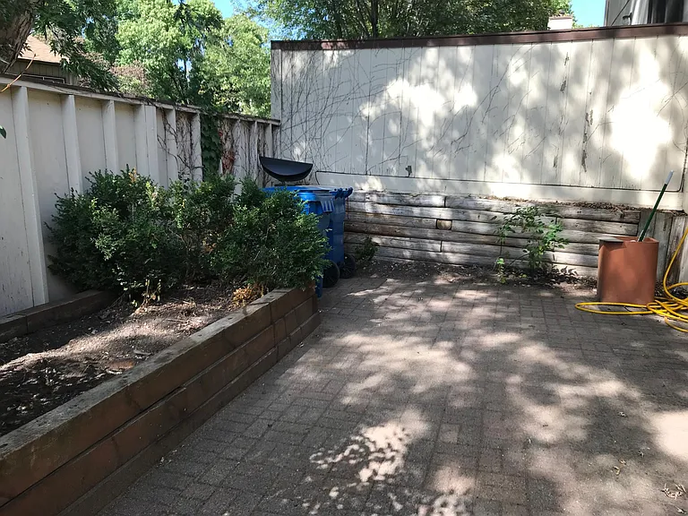 6255 Saint Johns Dr — Photo 11