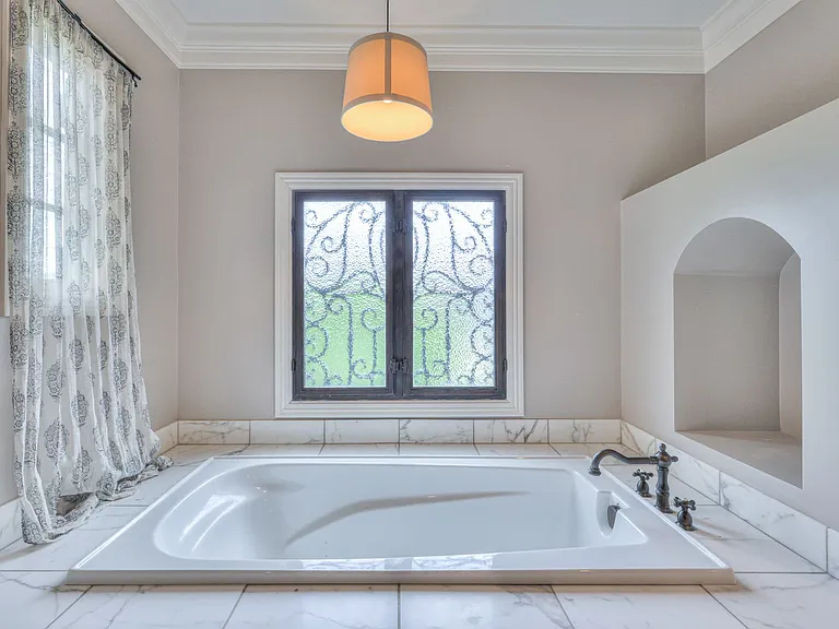 4100A Oriole Pl — Photo 27