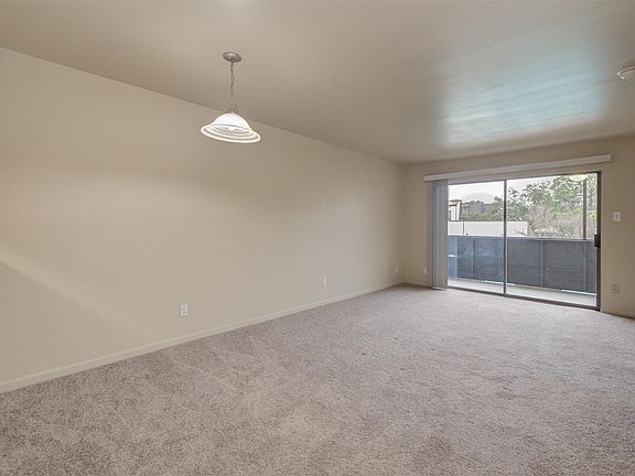 4th image of 3045 Walnut Bend Ln APT 25
