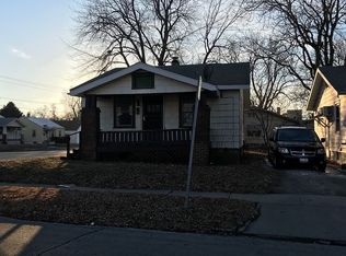 2005 N Charles St, Decatur, IL 62526